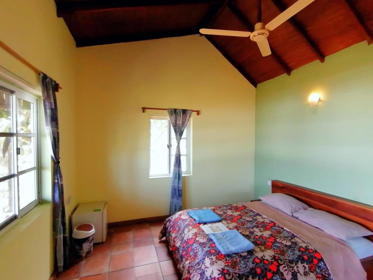 Afro Beach Eco Resort Butre 외부 사진