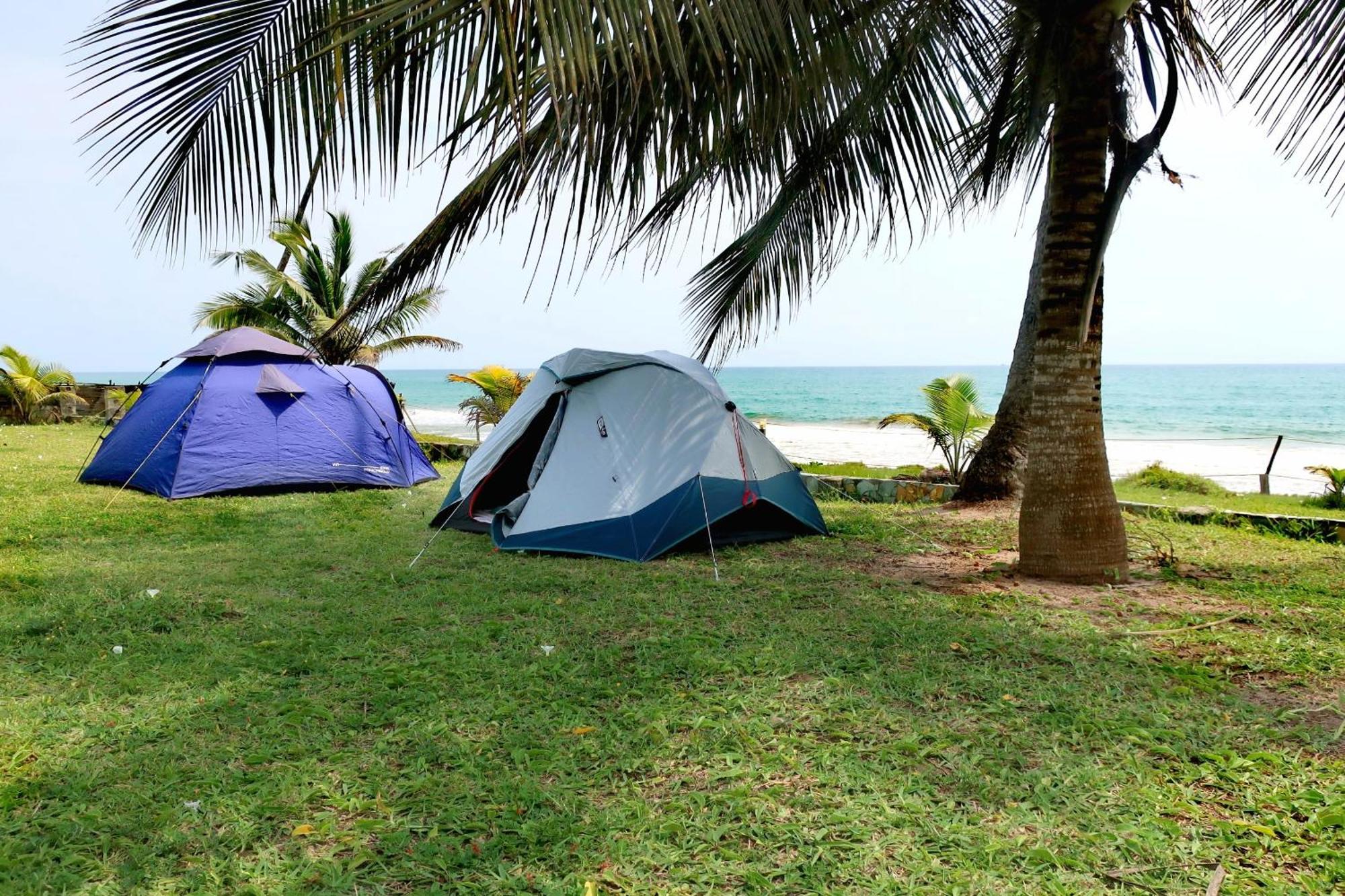 Afro Beach Eco Resort Butre 외부 사진